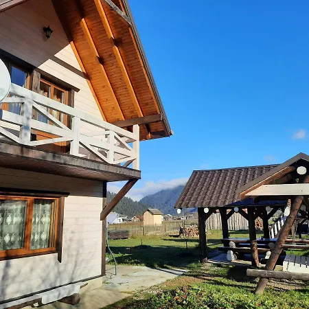 Casa de hóspedes Едем